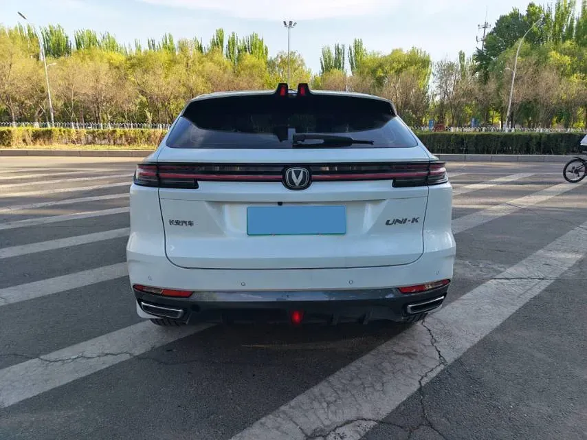 2023 ChangAn UNI-K iDD 1.5T 170HP L4 6TCT PHEV 28.39KWH,autocango,china used car exporter,china ev exporter,chinese used car exporter,chinese used ev exporter