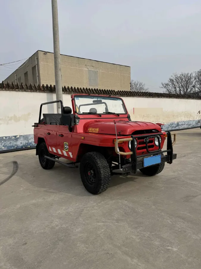 2016 BAW 212 2.0L 102HP L4 5MT,autocango,china used car exporter,china ev exporter,chinese used car exporter,chinese used ev exporter