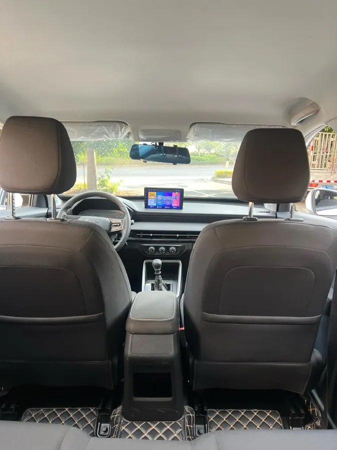 2022 WuLing ZhengChen 2.0L 136HP L4 6MT,autocango,china used car exporter,china ev exporter,chinese used car exporter,chinese used ev exporter