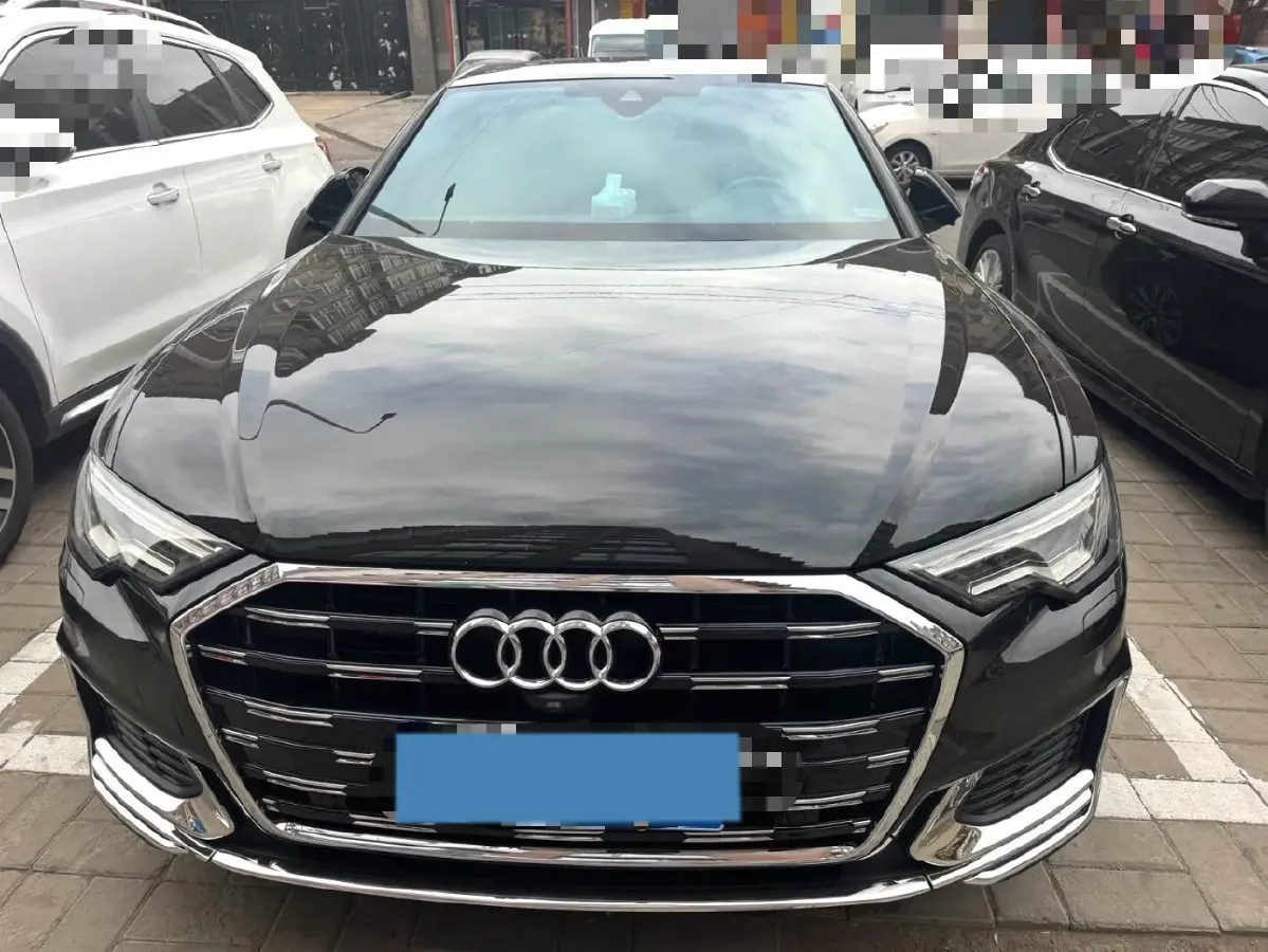 2022 Audi A6L 2.0T 224HP L4 7DCT,autocango,china used car exporter,china ev exporter,chinese used car exporter,chinese used ev exporter