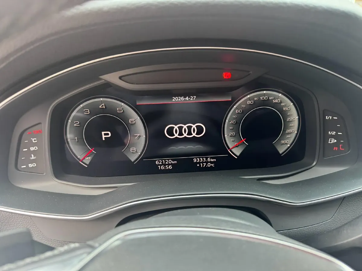 2022 Audi A6L 2.0T 224HP L4 7DCT,autocango,china used car exporter,china ev exporter,chinese used car exporter,chinese used ev exporter