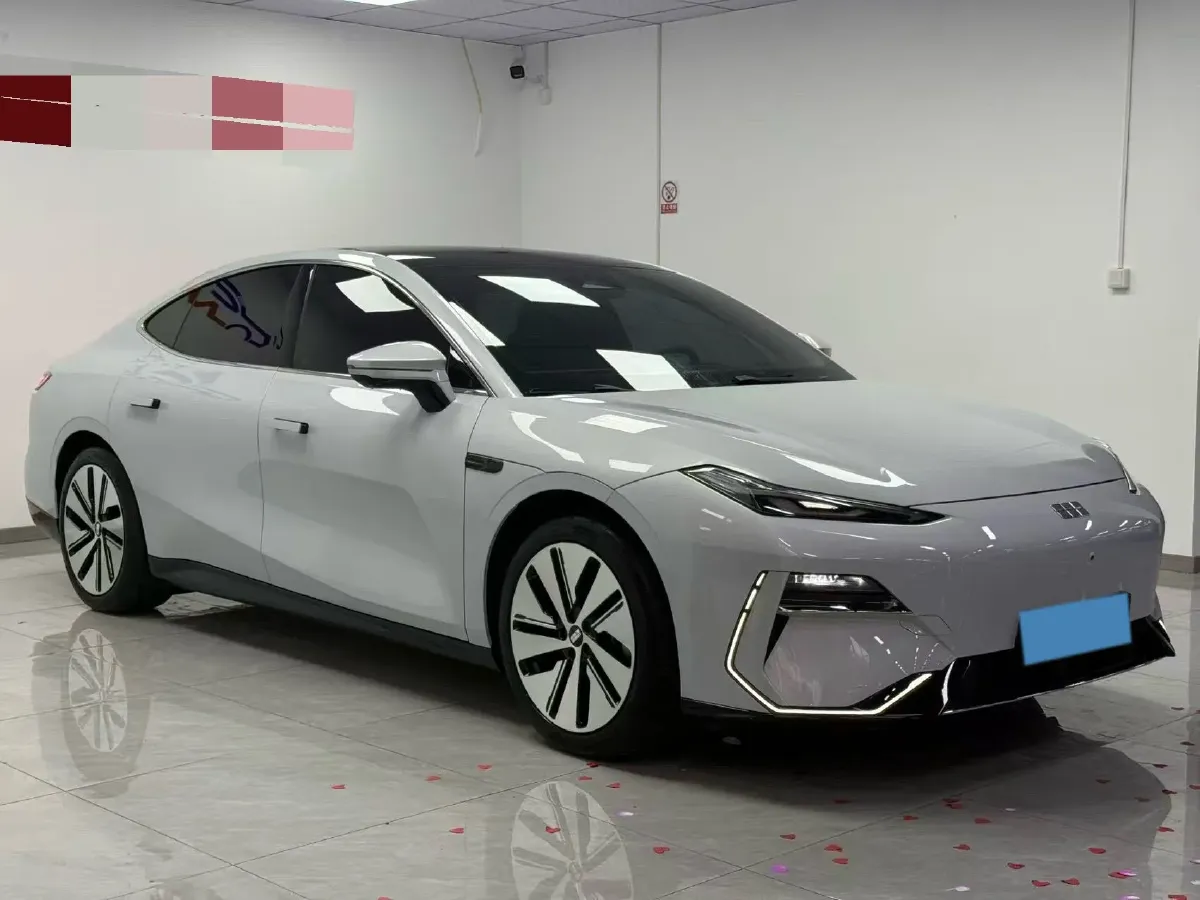 2024 Geely Galaxy E8 BEV 76KWH,autocango,china used car exporter,china ev exporter,chinese used car exporter,chinese used ev exporter