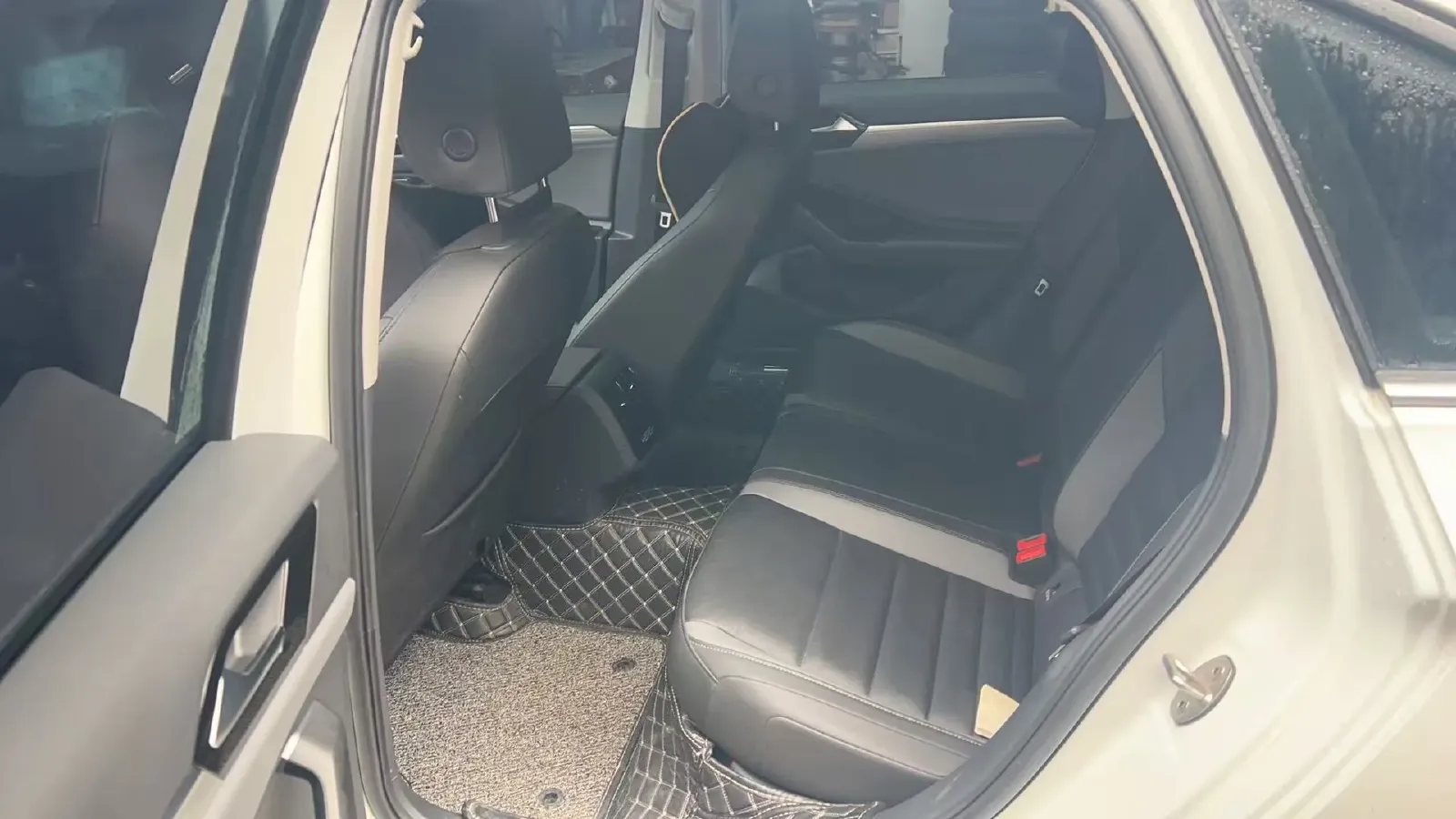 2021 Volkswagen Sagitar 1.4T 150HP L4 7DCT,autocango,china used car exporter,china ev exporter,chinese used car exporter,chinese used ev exporter