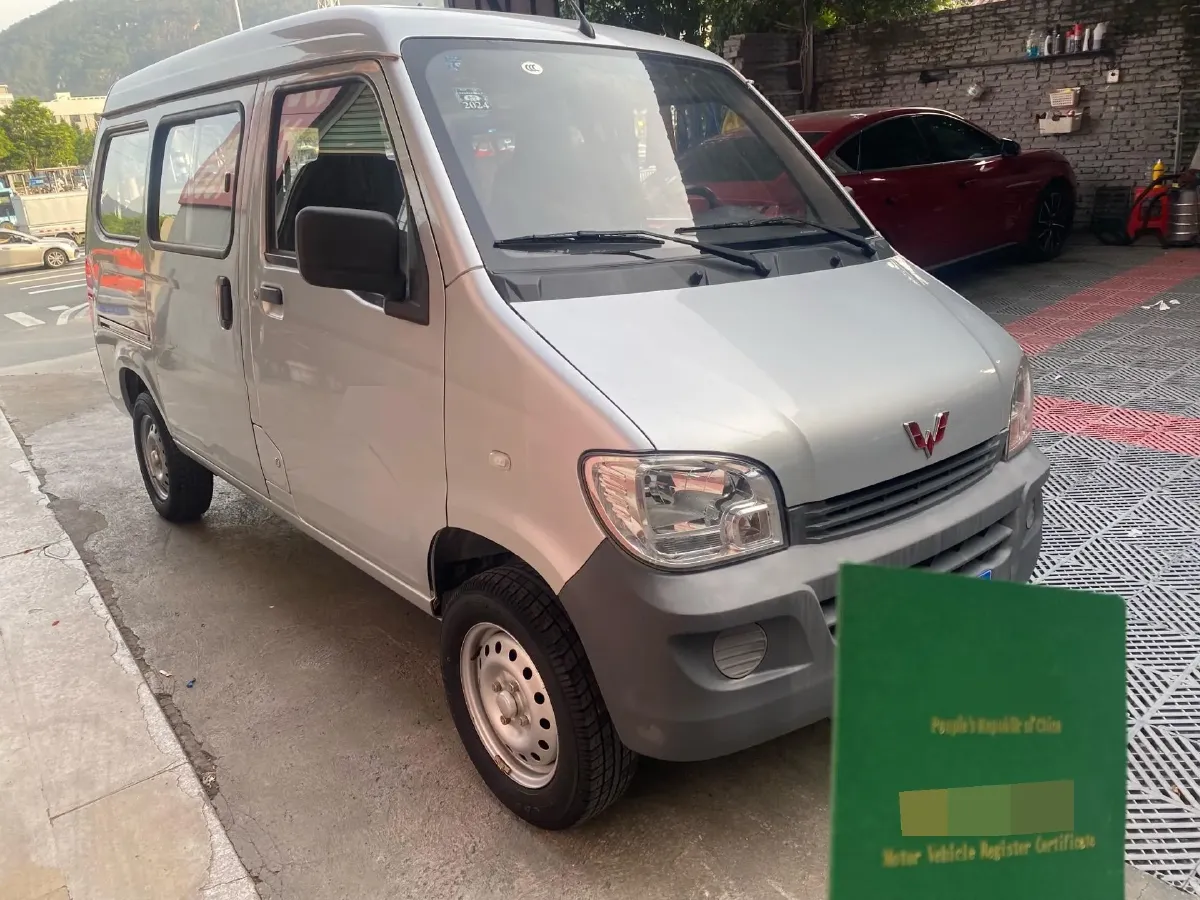 2019 WuLing ZhiGuang 1.2L 82HP L4 5MT,autocango,china used car exporter,china ev exporter,chinese used car exporter,chinese used ev exporter