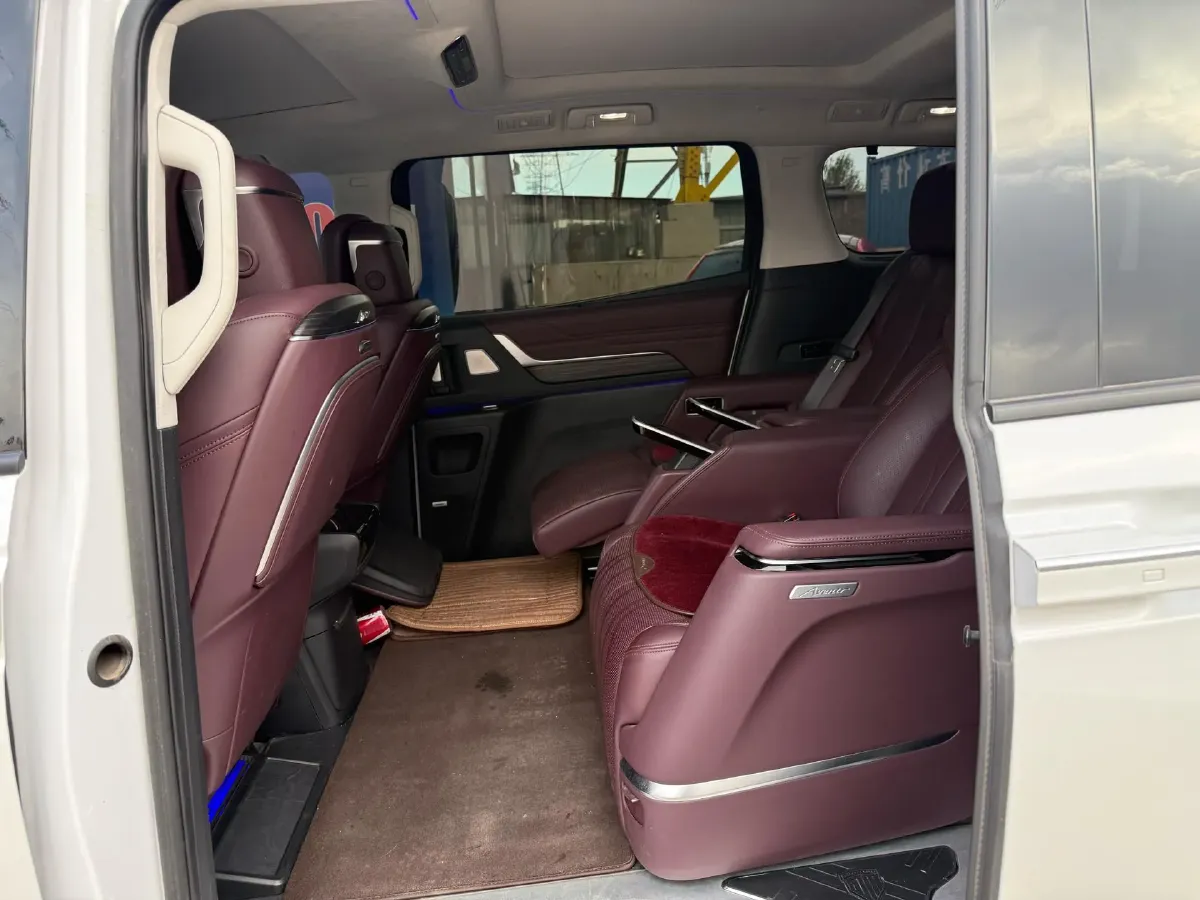 2023 Buick Century 2.0T 237HP L4 9AT,autocango,china used car exporter,china ev exporter,chinese used car exporter,chinese used ev exporter