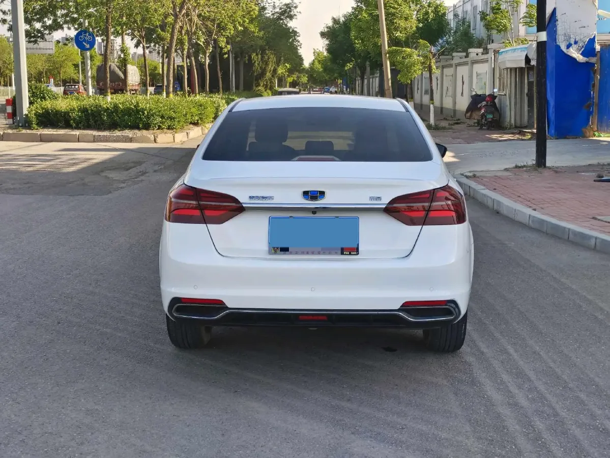 2018 Geely Emgrand 1.5L 109HP L4 5MT,autocango,china used car exporter,china ev exporter,chinese used car exporter,chinese used ev exporter