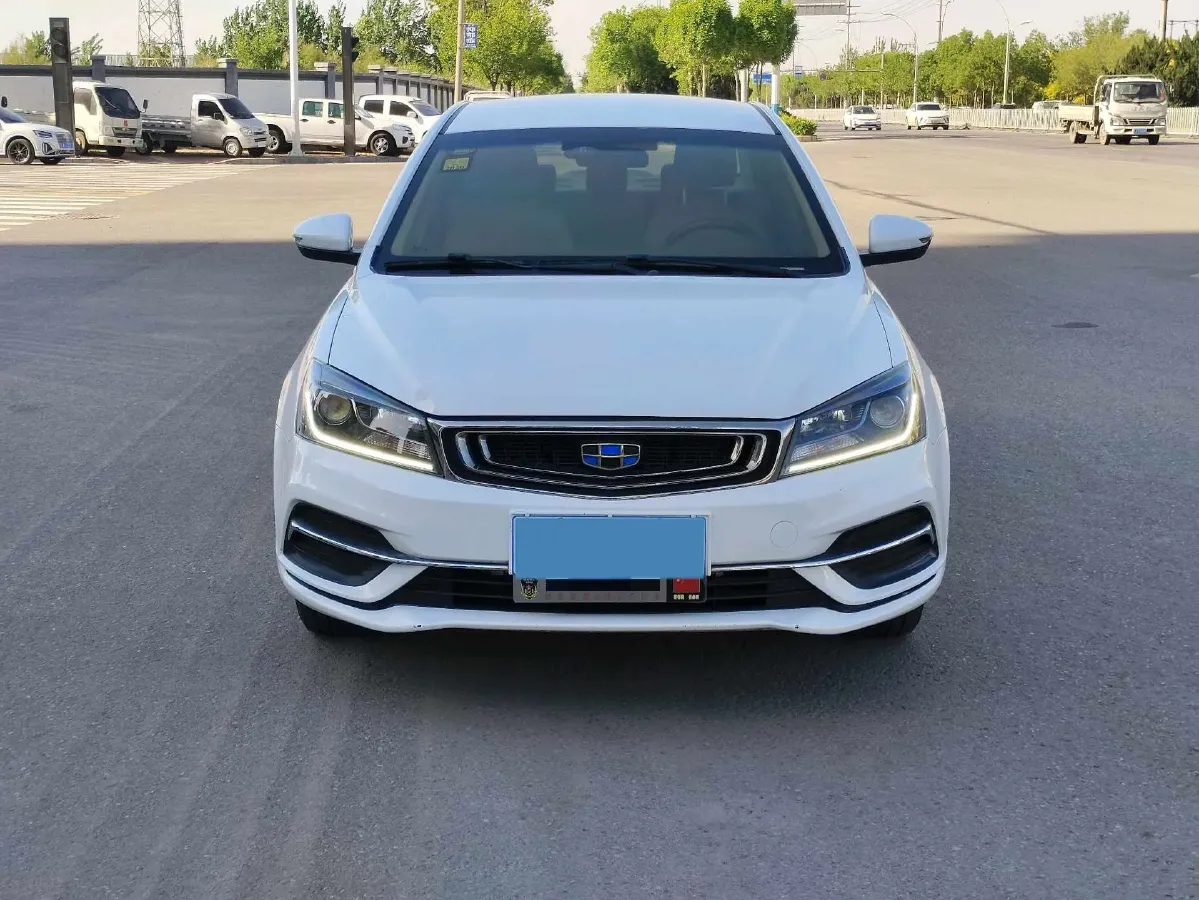2018 Geely Emgrand 1.5L 109HP L4 5MT,autocango,china used car exporter,china ev exporter,chinese used car exporter,chinese used ev exporter
