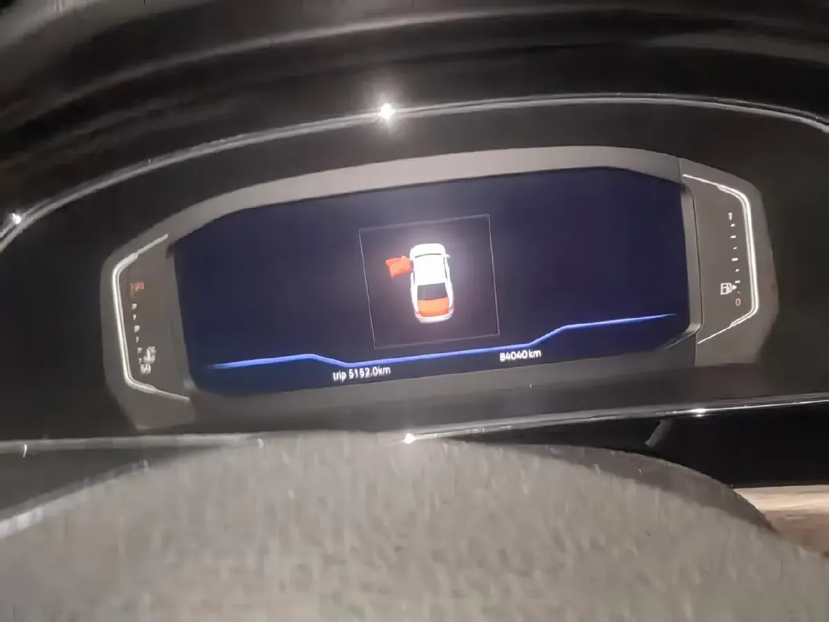 2019 Volvo V40 1.5T 152HP L4 6AT,autocango,china used car exporter,china ev exporter,chinese used car exporter,chinese used ev exporter