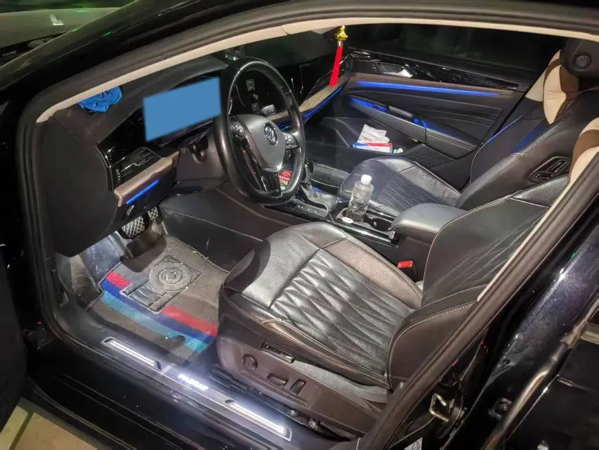 2019 Volvo V40 1.5T 152HP L4 6AT,autocango,china used car exporter,china ev exporter,chinese used car exporter,chinese used ev exporter