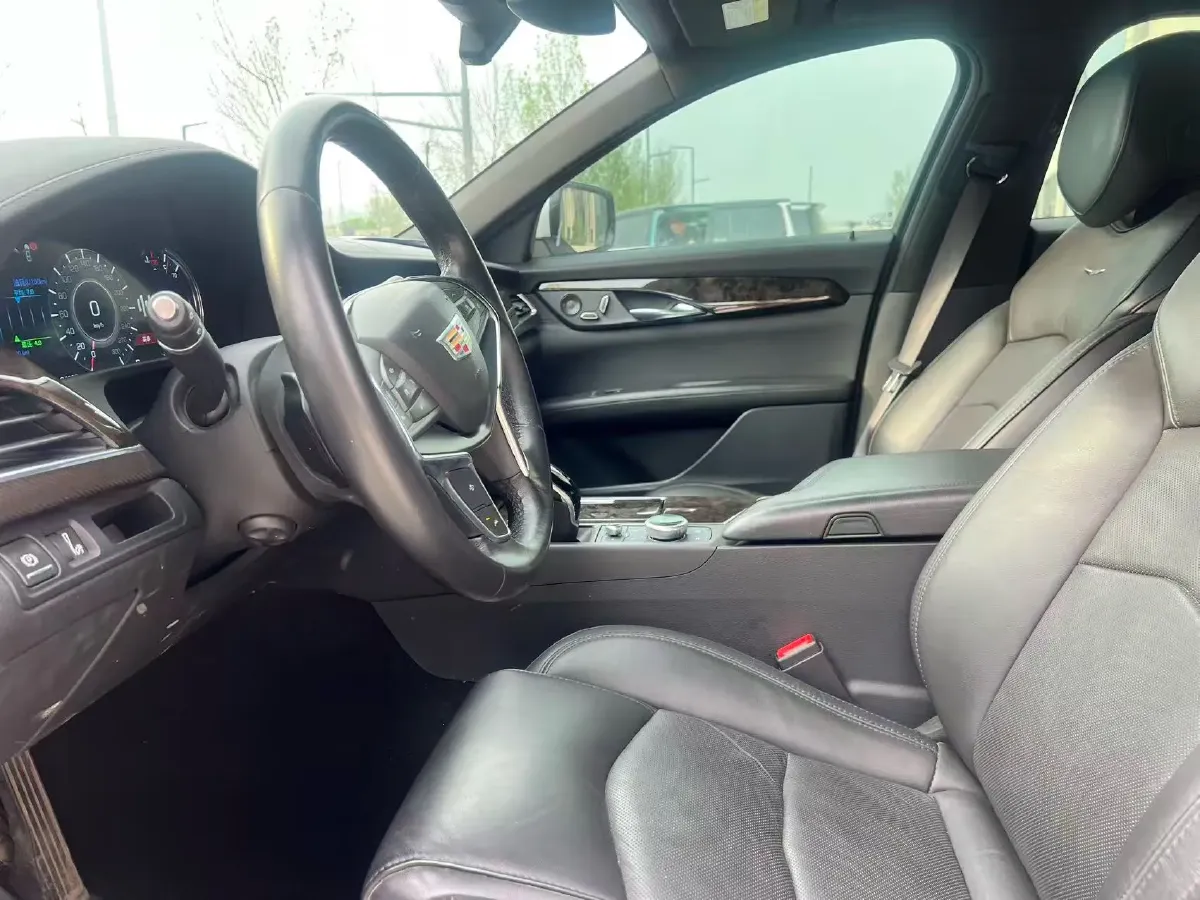 2022 Cadillac CT6 2.0T 237HP L4 10AT,autocango,china used car exporter,china ev exporter,chinese used car exporter,chinese used ev exporter