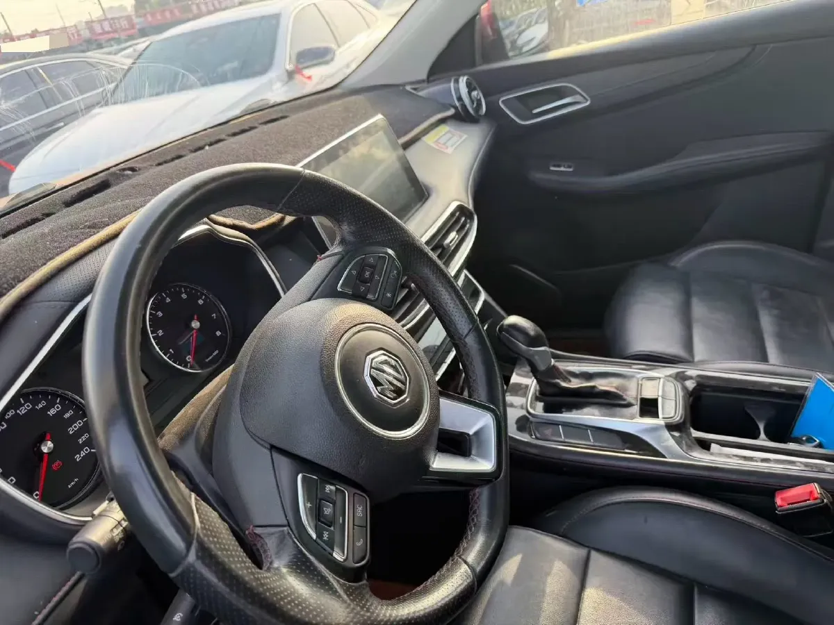 2018 MG HS 1.5T 169HP L4 7DCT,autocango,china used car exporter,china ev exporter,chinese used car exporter,chinese used ev exporter