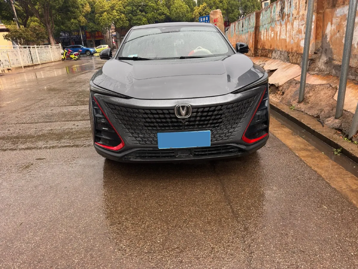 2020 ChangAn UNI-T 1.5T 180HP L4 7DCT,autocango,china used car exporter,china ev exporter,chinese used car exporter,chinese used ev exporter