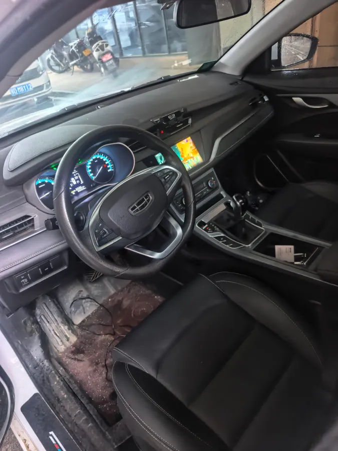 2021 BaoJun 530 1.5T 147HP L4 CVT,autocango,china used car exporter,china ev exporter,chinese used car exporter,chinese used ev exporter