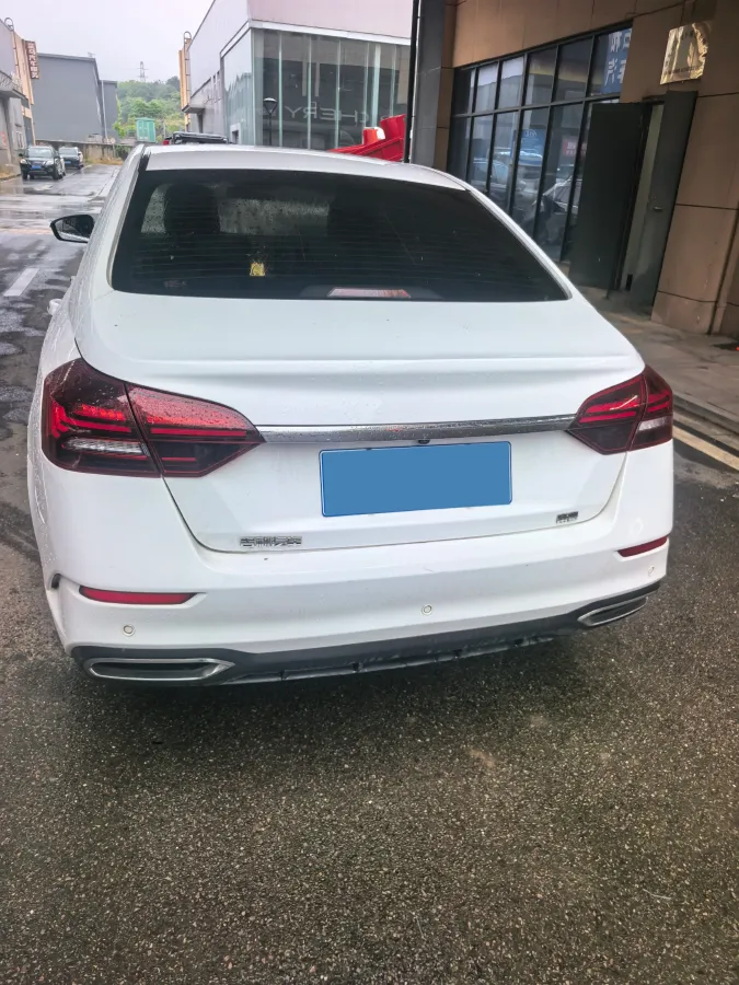 2021 BaoJun 530 1.5T 147HP L4 CVT,autocango,china used car exporter,china ev exporter,chinese used car exporter,chinese used ev exporter