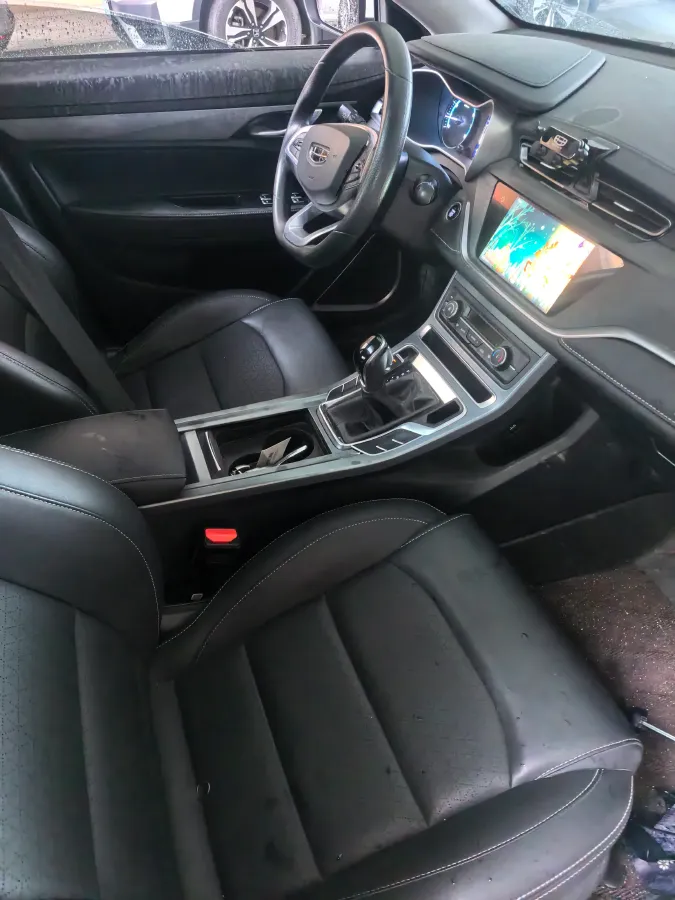 2021 BaoJun 530 1.5T 147HP L4 CVT,autocango,china used car exporter,china ev exporter,chinese used car exporter,chinese used ev exporter