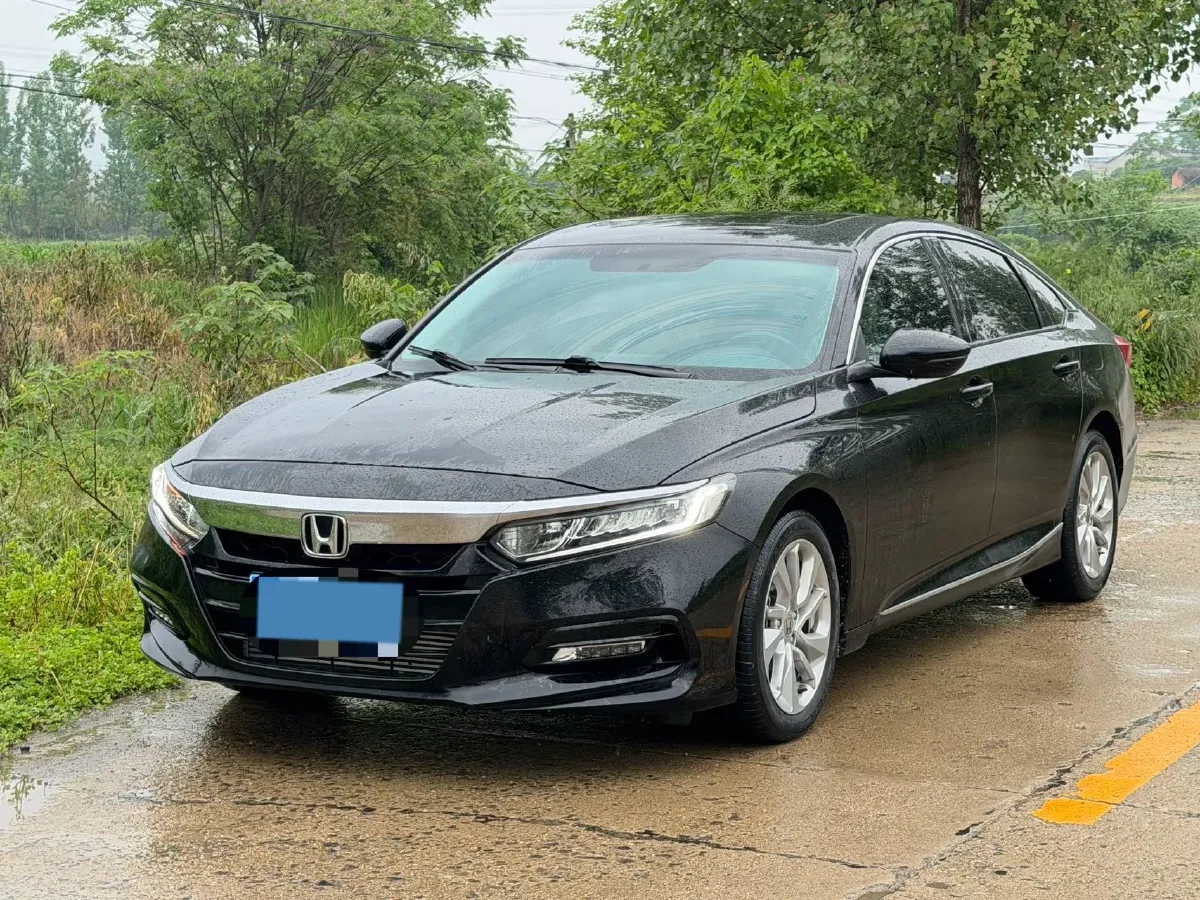 2018 Honda Accord 1.5T 194HP L4 CVT,autocango,china used car exporter,china ev exporter,chinese used car exporter,chinese used ev exporter