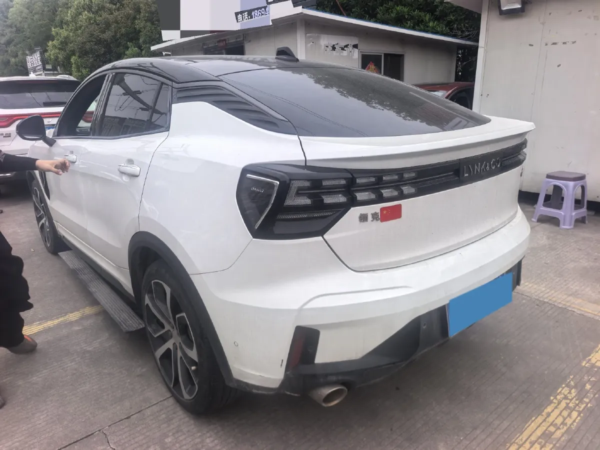 2020 LYNK&CO 05 2.0T 254HP L4 8AT,autocango,china used car exporter,china ev exporter,chinese used car exporter,chinese used ev exporter