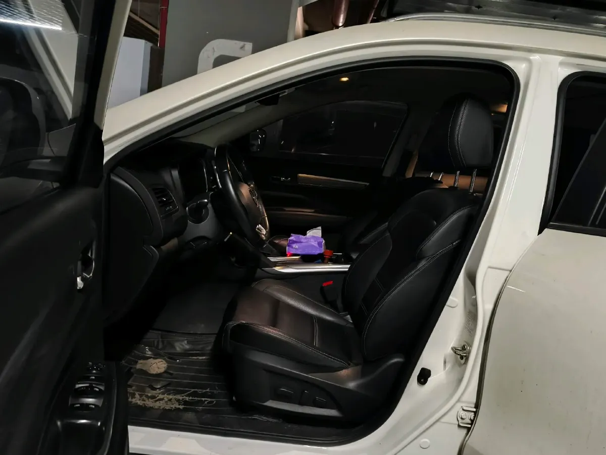 2018 Renault Koleos 2.0L 150HP L4 CVT,autocango,china used car exporter,china ev exporter,chinese used car exporter,chinese used ev exporter