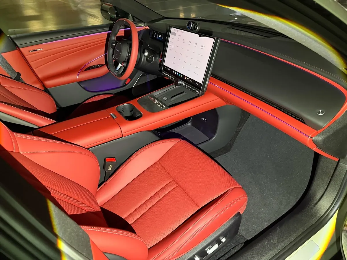 2026 Avatr 07 1.5T 156HP L4 REEV,autocango,china used car exporter,china ev exporter,chinese used car exporter,chinese used ev exporter