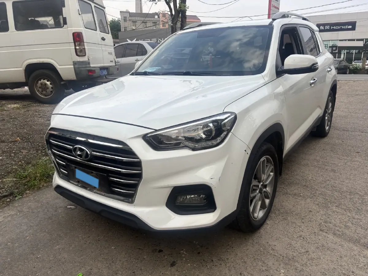 2018 Hyundai ix35 2.0L 160HP L4 6AT,autocango,china used car exporter,china ev exporter,chinese used car exporter,chinese used ev exporter