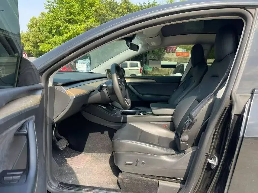 2022 Tesla Model Y BEV 60KWH,autocango,china used car exporter,china ev exporter,chinese used car exporter,chinese used ev exporter