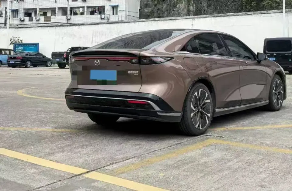 2024 Mazda EZ-6 BEV 56.1KWH,autocango,china used car exporter,china ev exporter,chinese used car exporter,chinese used ev exporter