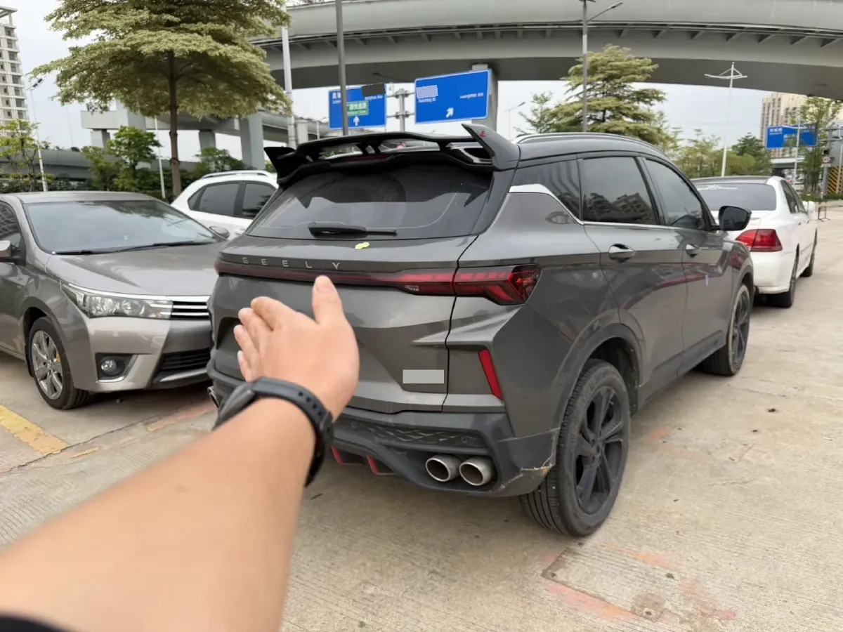 2022 Geely Coolray 1.5T 181HP L4 7DCT,autocango,china used car exporter,china ev exporter,chinese used car exporter,chinese used ev exporter