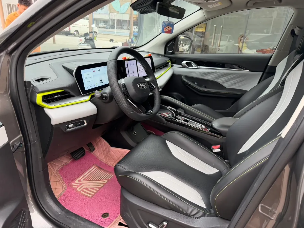 2022 Geely Coolray 1.5T 181HP L4 7DCT,autocango,china used car exporter,china ev exporter,chinese used car exporter,chinese used ev exporter