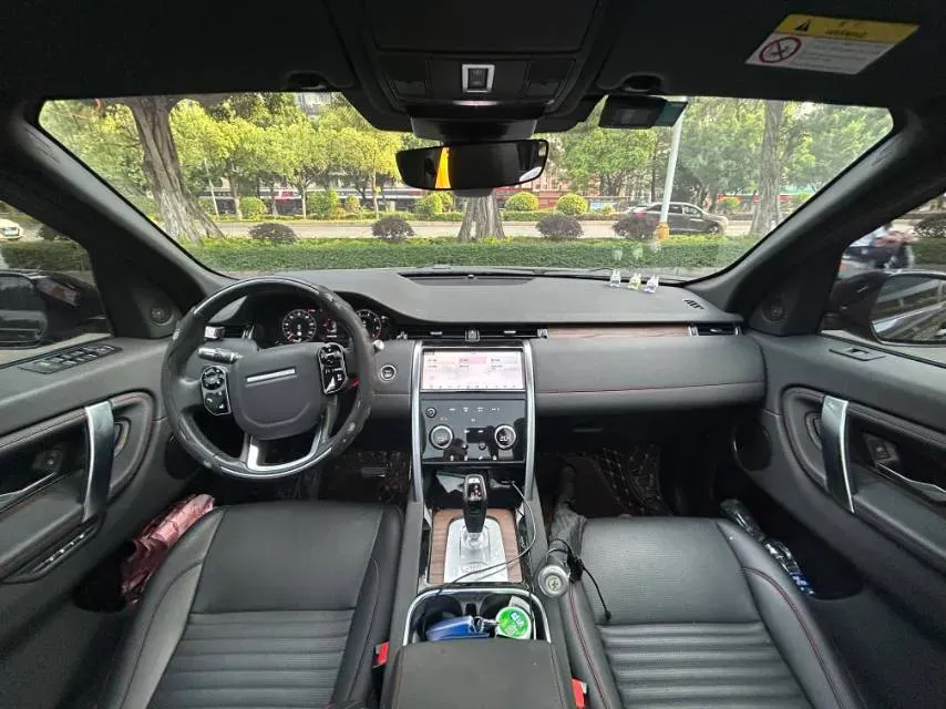 2020 Land Rover Discovery Sport 2.0T 249HP L4 9AT,autocango,china used car exporter,china ev exporter,chinese used car exporter,chinese used ev exporter