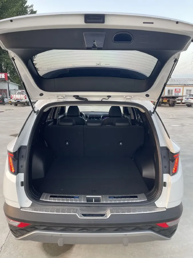 2023 Hyundai Tucson 1.5T 200HP L4 8AT,autocango,china used car exporter,china ev exporter,chinese used car exporter,chinese used ev exporter