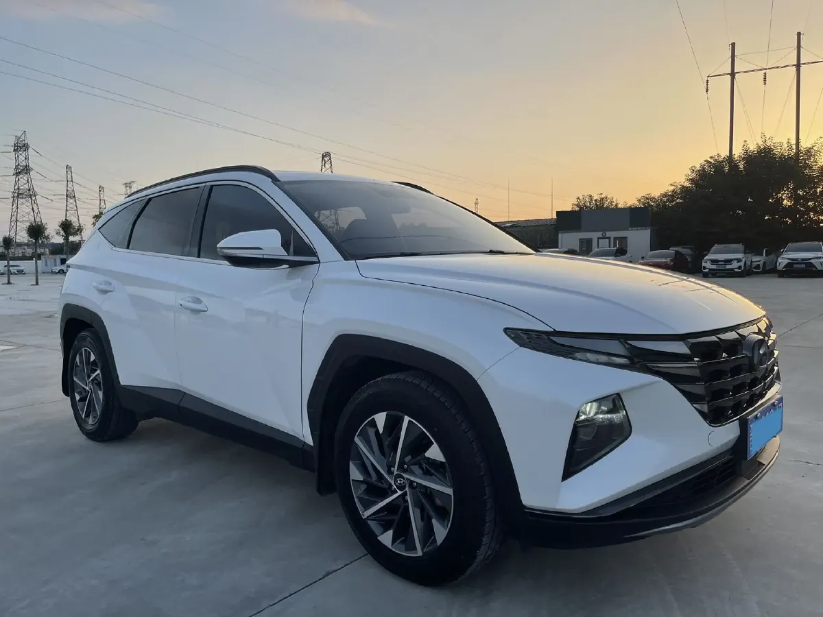 2023 Hyundai Tucson 1.5T 200HP L4 8AT,autocango,china used car exporter,china ev exporter,chinese used car exporter,chinese used ev exporter