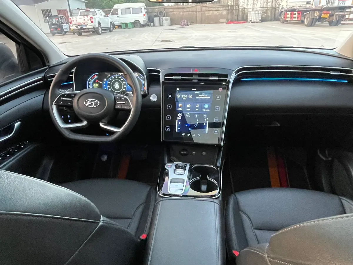 2023 Hyundai Tucson 1.5T 200HP L4 8AT,autocango,china used car exporter,china ev exporter,chinese used car exporter,chinese used ev exporter