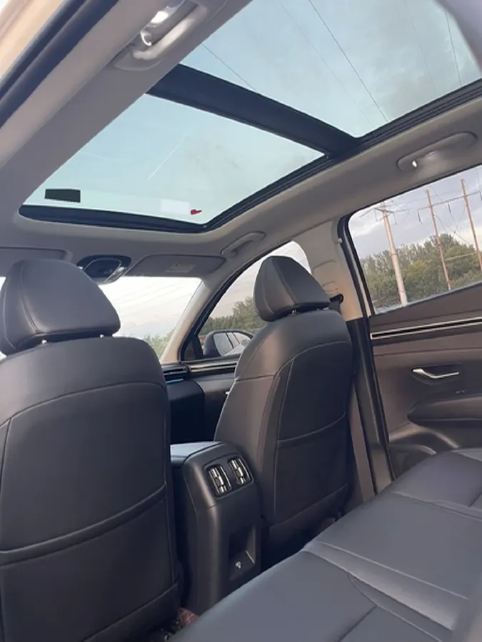 2023 Hyundai Tucson 1.5T 200HP L4 8AT,autocango,china used car exporter,china ev exporter,chinese used car exporter,chinese used ev exporter