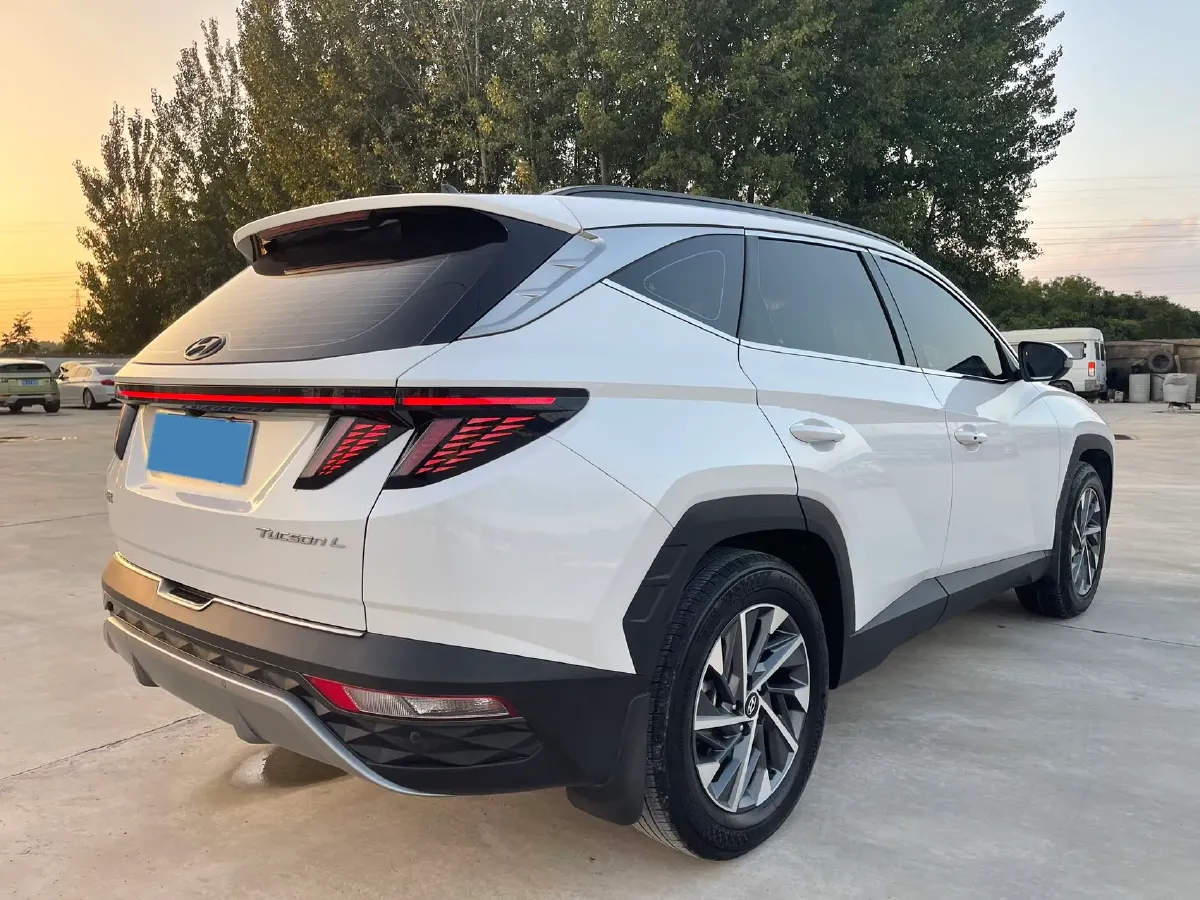 2023 Hyundai Tucson 1.5T 200HP L4 8AT,autocango,china used car exporter,china ev exporter,chinese used car exporter,chinese used ev exporter