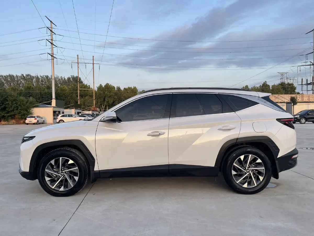 2023 Hyundai Tucson 1.5T 200HP L4 8AT,autocango,china used car exporter,china ev exporter,chinese used car exporter,chinese used ev exporter