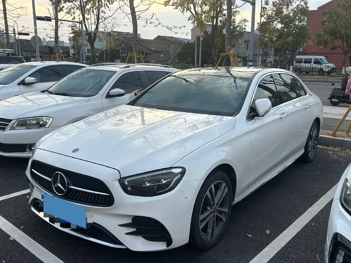 2021 Mercedes-Benz E Class 2.0T 197HP L4 9AT,autocango,china used car exporter,china ev exporter,chinese used car exporter,chinese used ev exporter