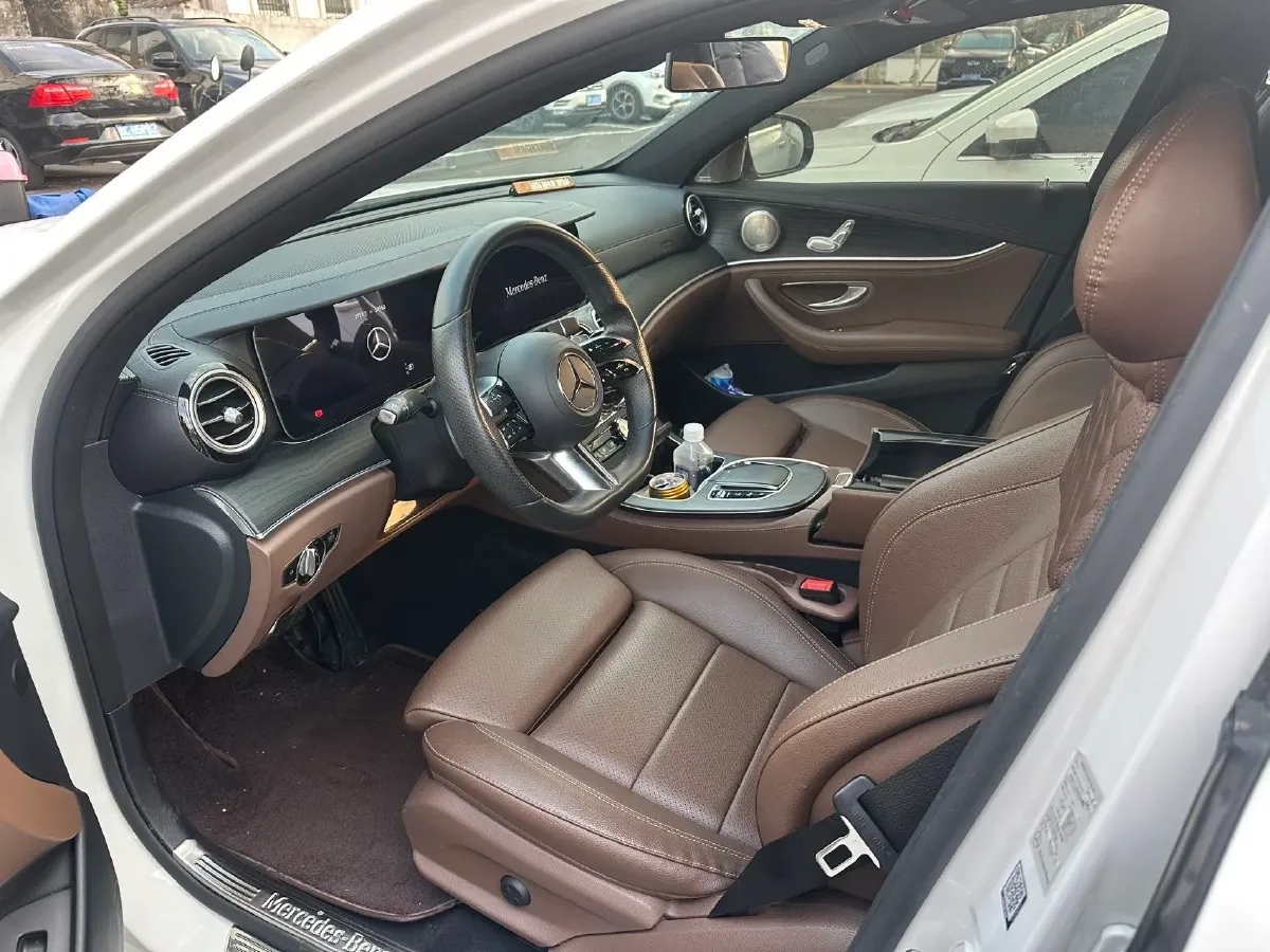 2021 Mercedes-Benz E Class 2.0T 197HP L4 9AT,autocango,china used car exporter,china ev exporter,chinese used car exporter,chinese used ev exporter