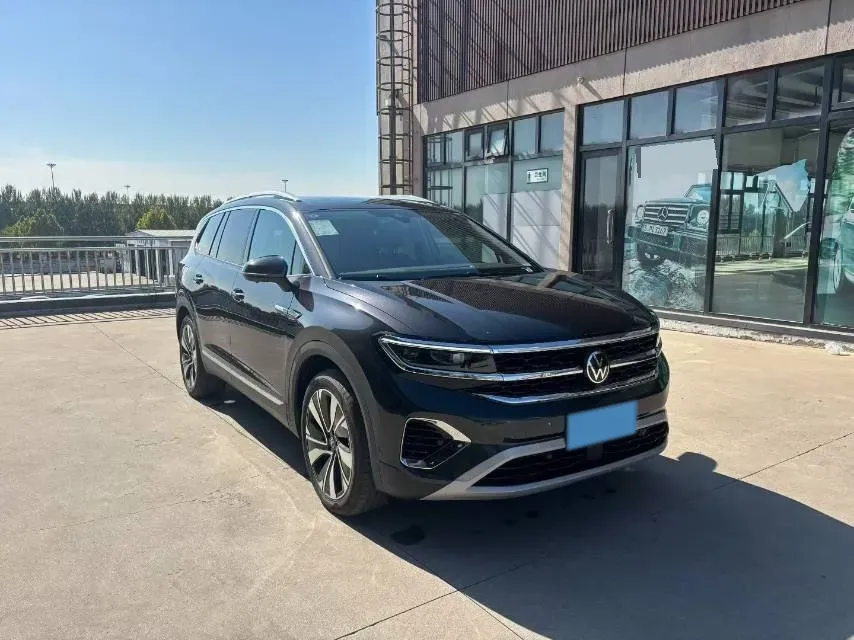 2021 Volkswagen Talagon 2.0T 220HP L4 7DCT,autocango,china used car exporter,china ev exporter,chinese used car exporter,chinese used ev exporter