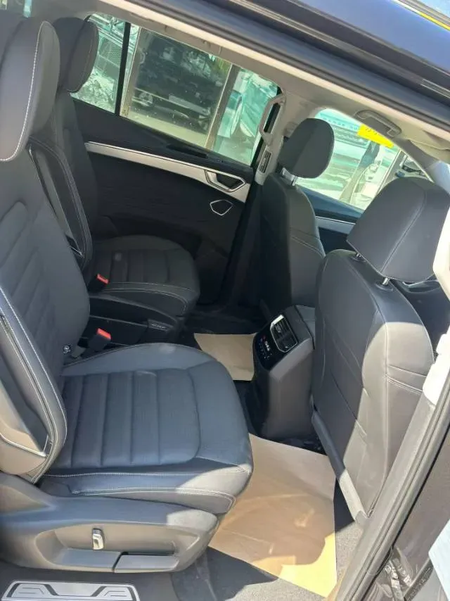 2021 Volkswagen Talagon 2.0T 220HP L4 7DCT,autocango,china used car exporter,china ev exporter,chinese used car exporter,chinese used ev exporter