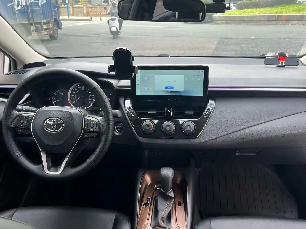 2023 Toyota Corolla 1.2T 116HP L4 CVT,autocango,china used car exporter,china ev exporter,chinese used car exporter,chinese used ev exporter