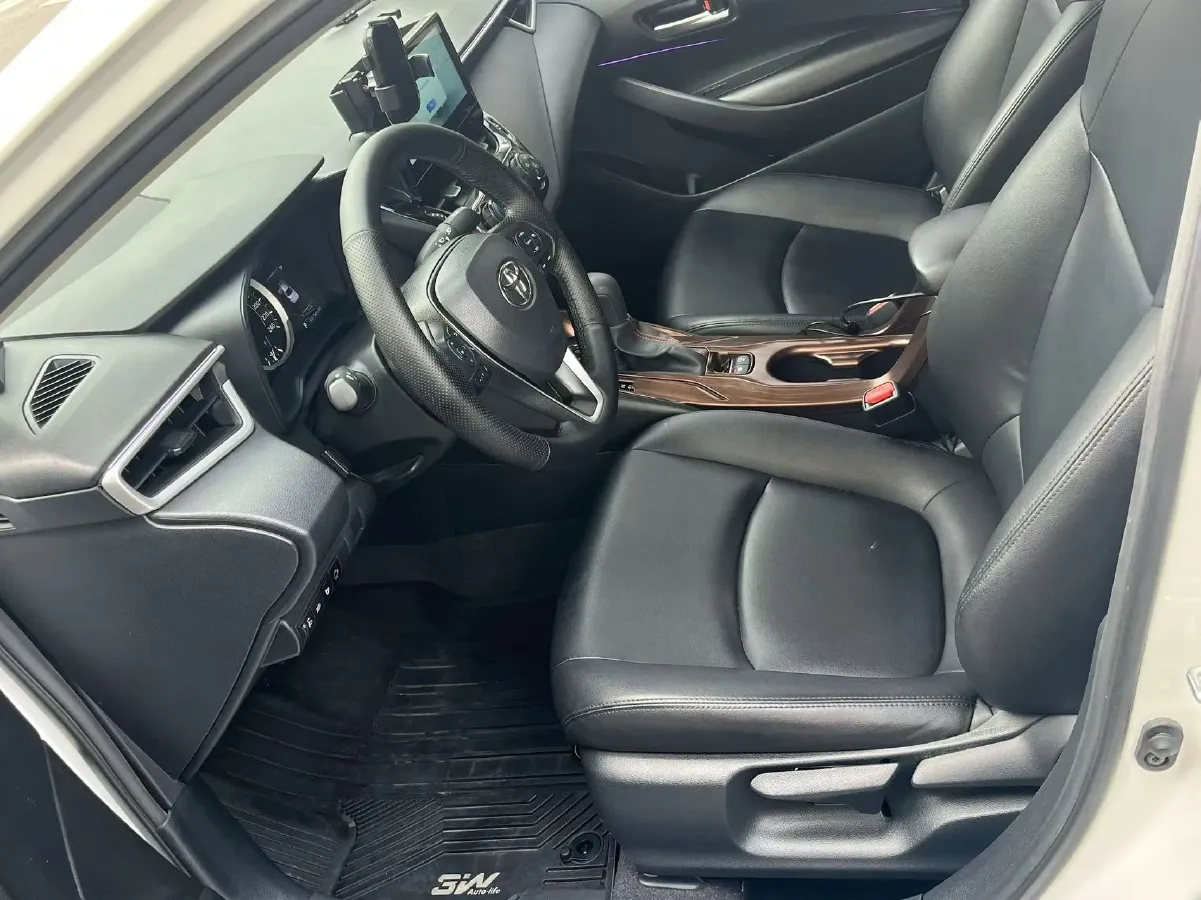 2023 Toyota Corolla 1.2T 116HP L4 CVT,autocango,china used car exporter,china ev exporter,chinese used car exporter,chinese used ev exporter