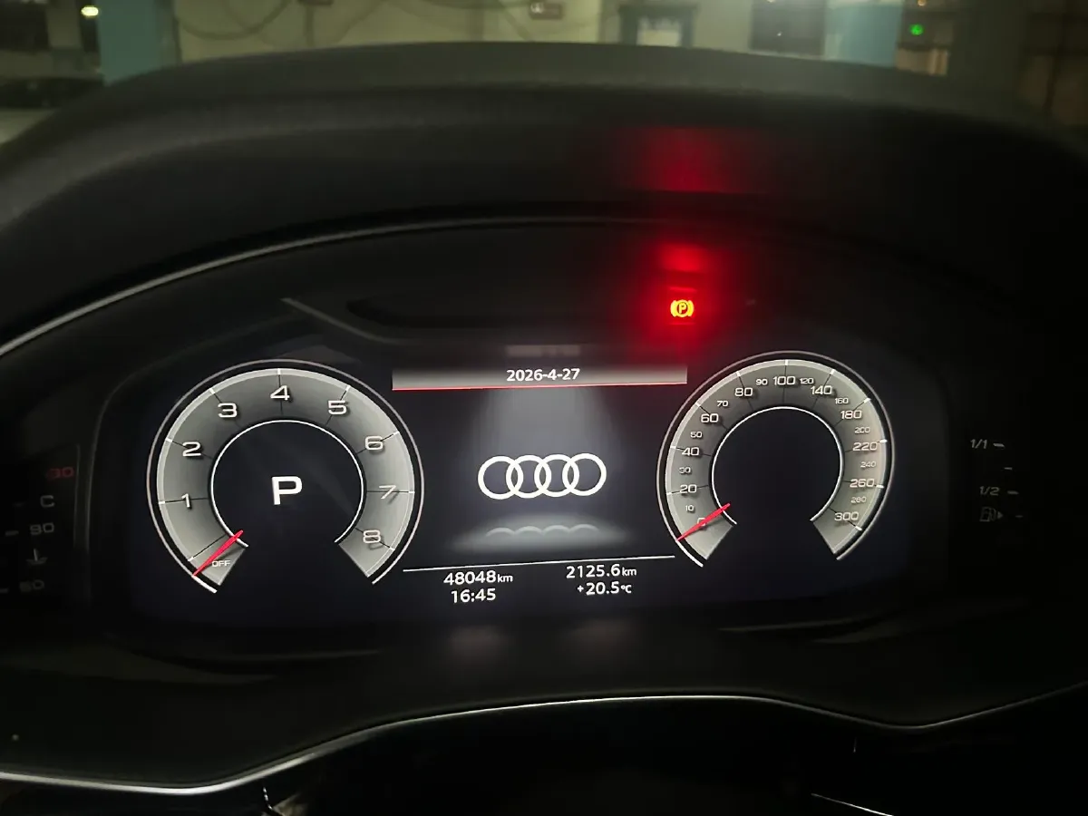 2021 Audi Q7 2.0T 245HP L4 8AT,autocango,china used car exporter,china ev exporter,chinese used car exporter,chinese used ev exporter