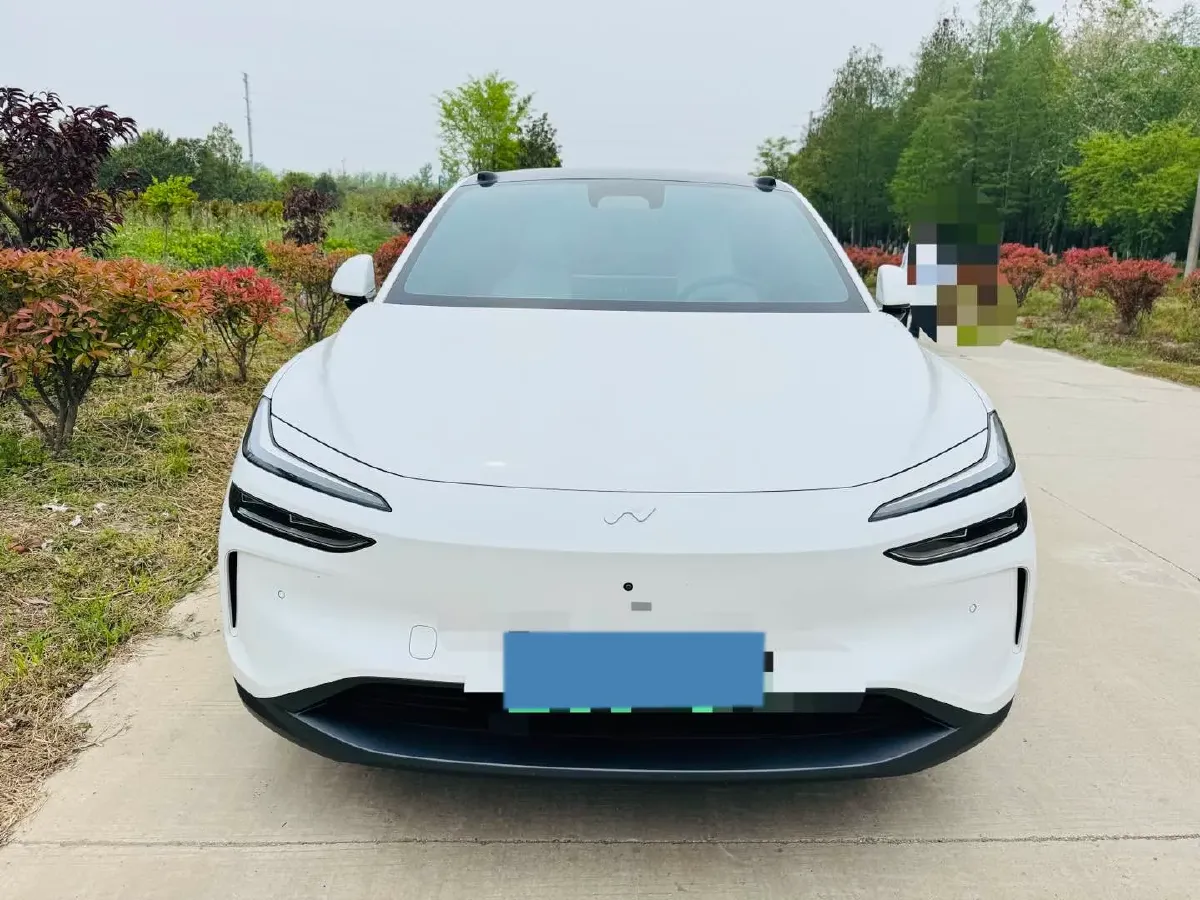 2024 ONVO L60 BEV 60KWH,autocango,china used car exporter,china ev exporter,chinese used car exporter,chinese used ev exporter