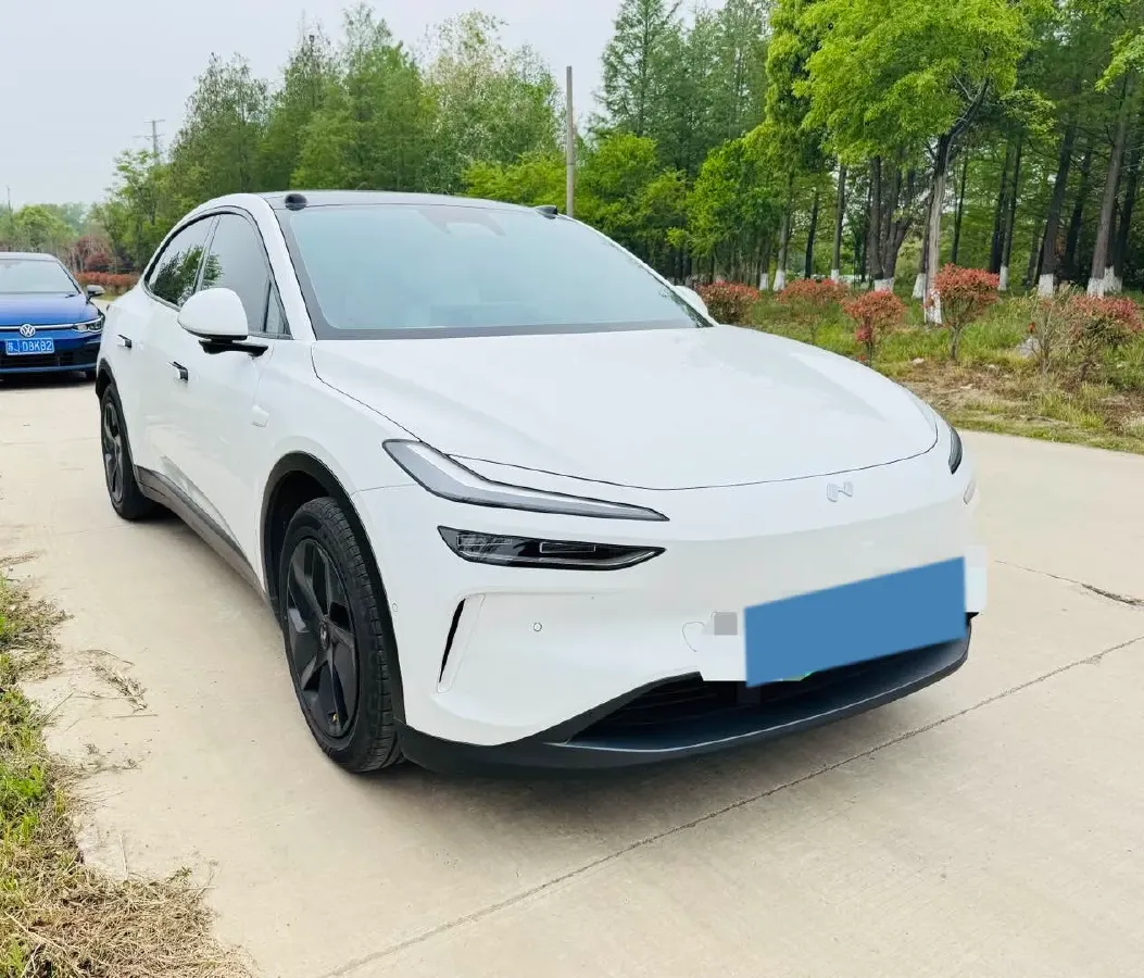 2024 ONVO L60 BEV 60KWH,autocango,china used car exporter,china ev exporter,chinese used car exporter,chinese used ev exporter