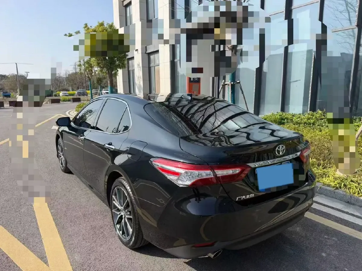 2023 Toyota Camry 2.5L 207HP L4 8AT,autocango,china used car exporter,china ev exporter,chinese used car exporter,chinese used ev exporter