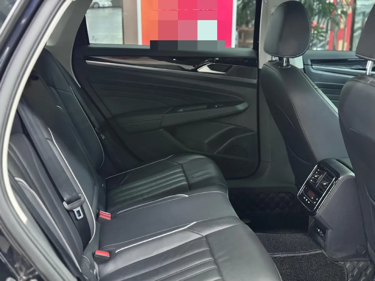 2022 Skoda Kodiak GT 2.0T 186HP L4 7DCT,autocango,china used car exporter,china ev exporter,chinese used car exporter,chinese used ev exporter