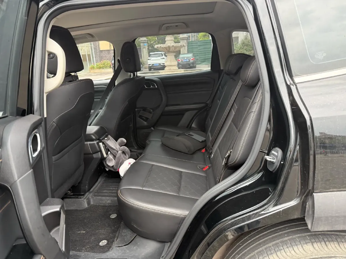 2022 Haval Dargo 1.5T 184HP L4 7DCT,autocango,china used car exporter,china ev exporter,chinese used car exporter,chinese used ev exporter