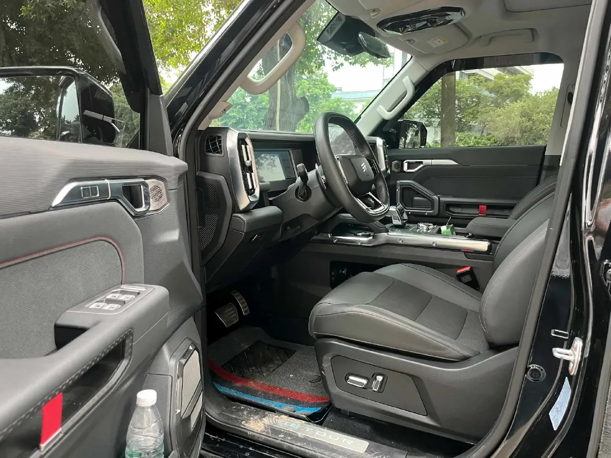 2023 Jetour Traveller 2.0T 254HP L4 8AT,autocango,china used car exporter,china ev exporter,chinese used car exporter,chinese used ev exporter