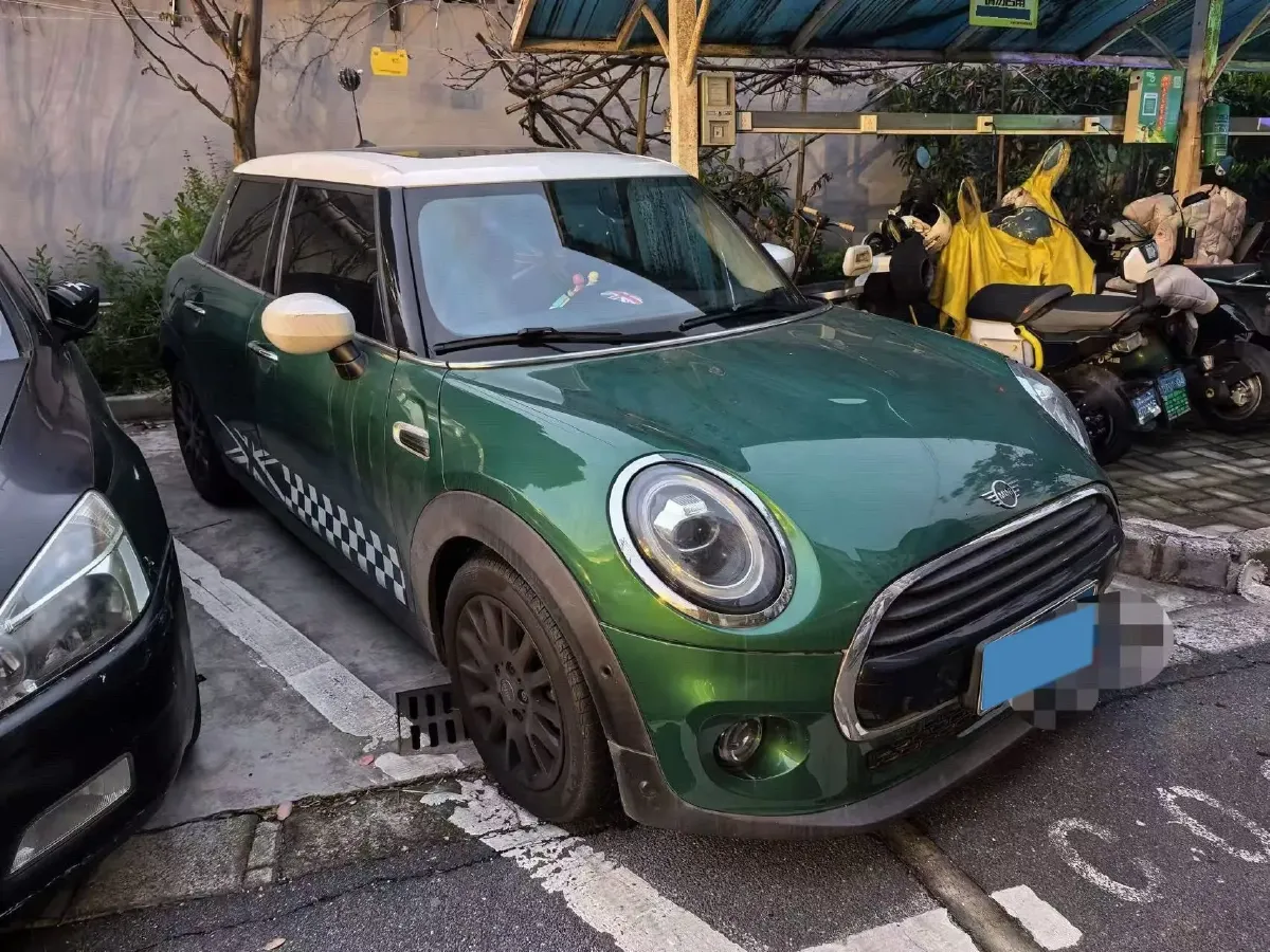 2021 MINI MINI 1.5T 136HP L3 7DCT,autocango,china used car exporter,china ev exporter,chinese used car exporter,chinese used ev exporter