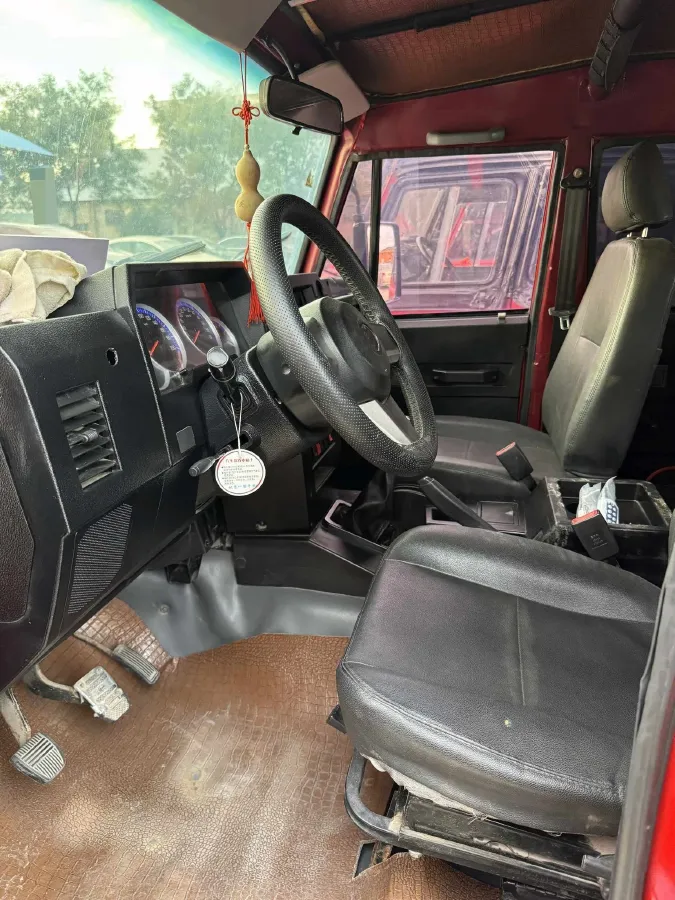 2019 BAW 212 1.5T 136HP L4 5MT,autocango,china used car exporter,china ev exporter,chinese used car exporter,chinese used ev exporter